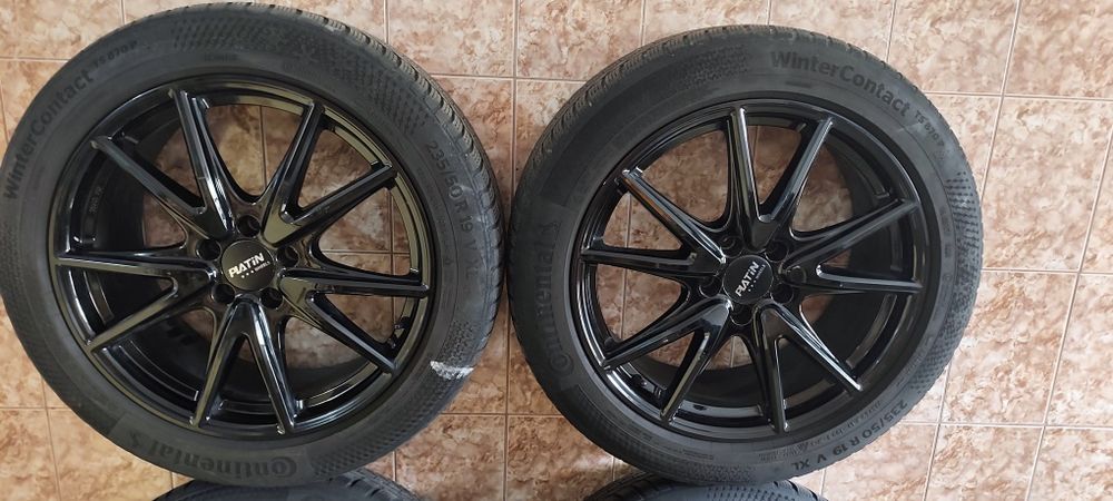 Roți iarnă Skoda/jante/anvelope iarnă 235/50/19/Continental/dot2023/Vw