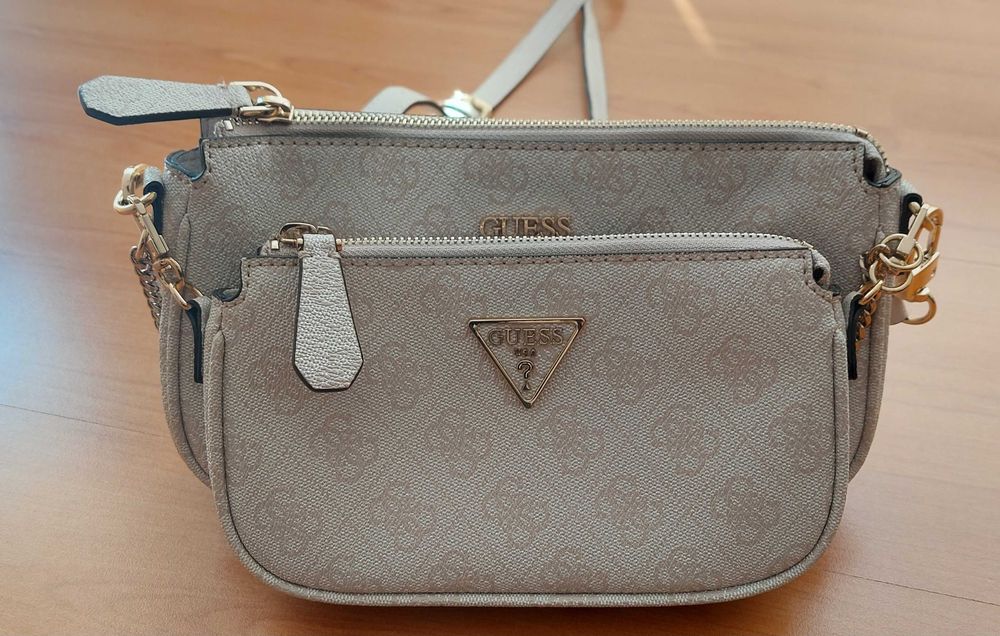 Чанта Guess  през рамо Noelle от еко кожа