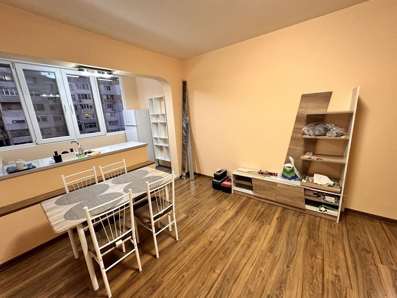 Продава се Двустаен апартамент в София, Левски Г - 48 кв.м за 2813 €/кв.м - Снимка #2