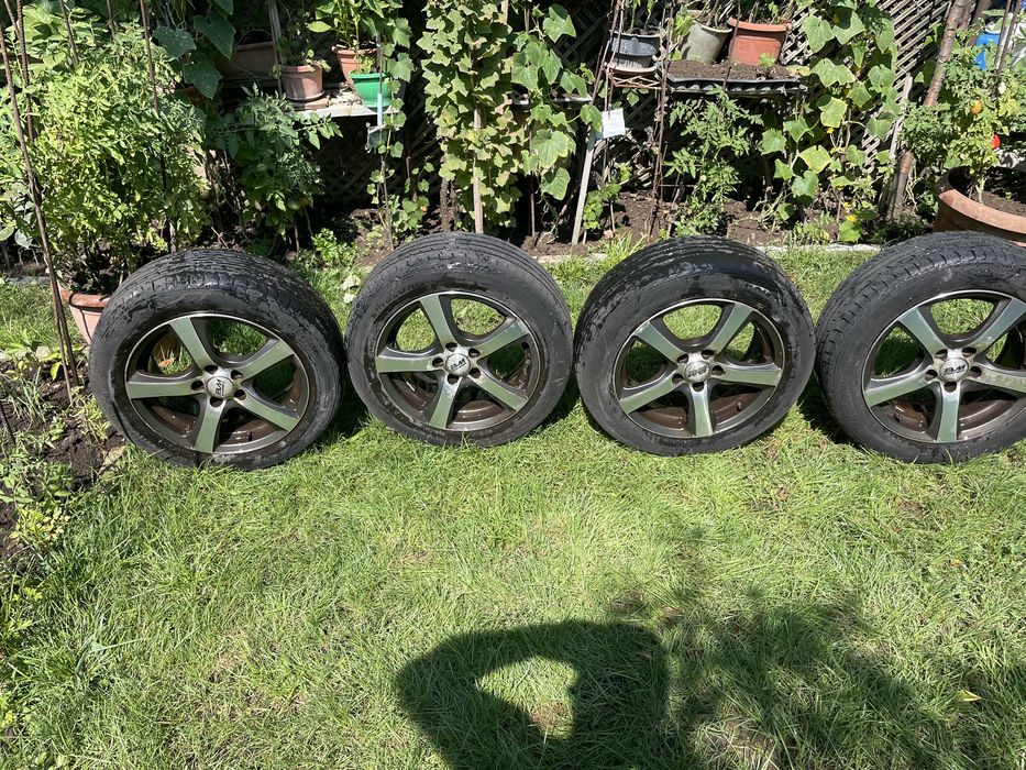 Jenti cu cauciucuri SABB 93