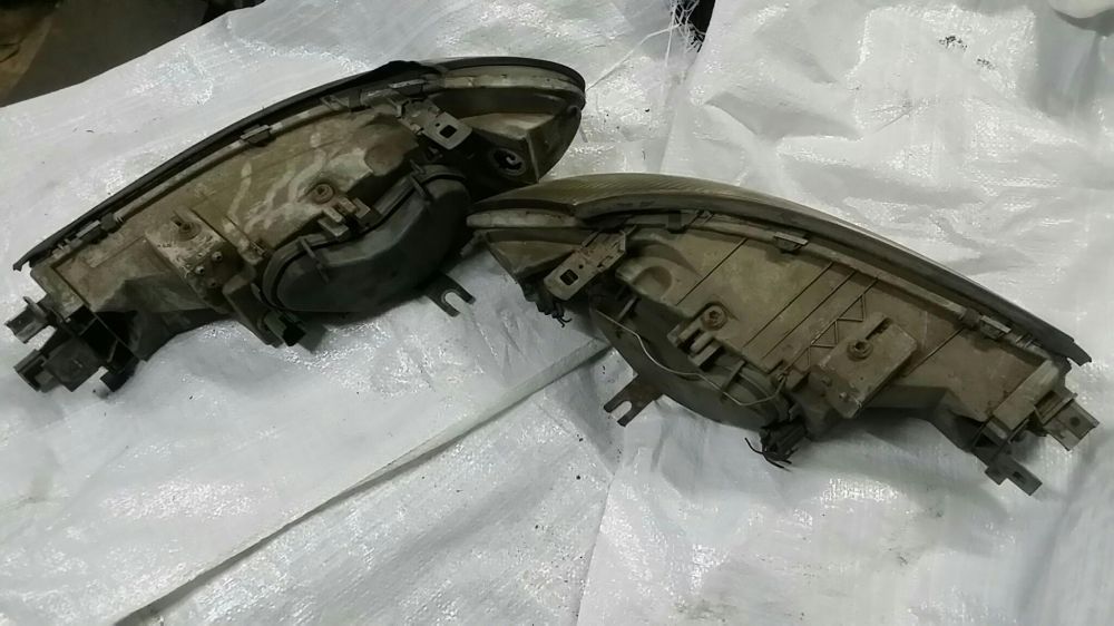 Ford Mondeo 1997 - 2000 оригинални фарове