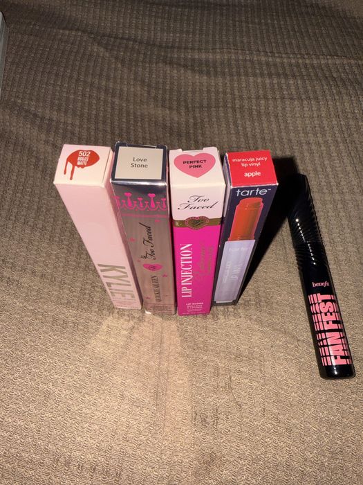 Продукти на марката Kayali, Rituals, Too faced, Fenty, Benefit