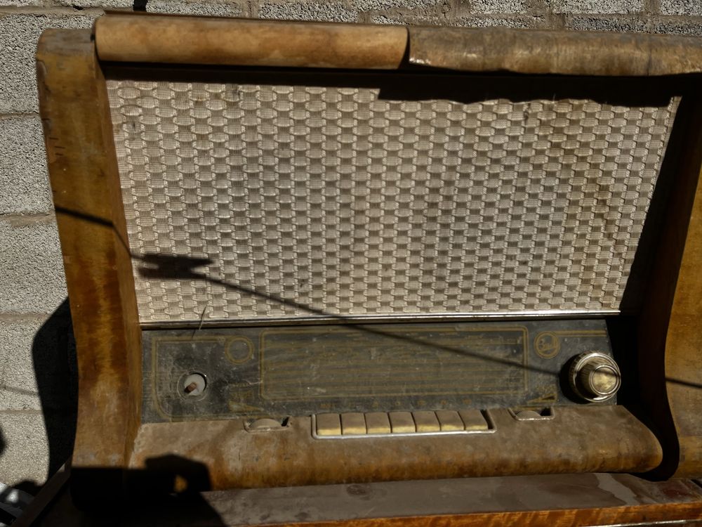 Radiopremnik eski