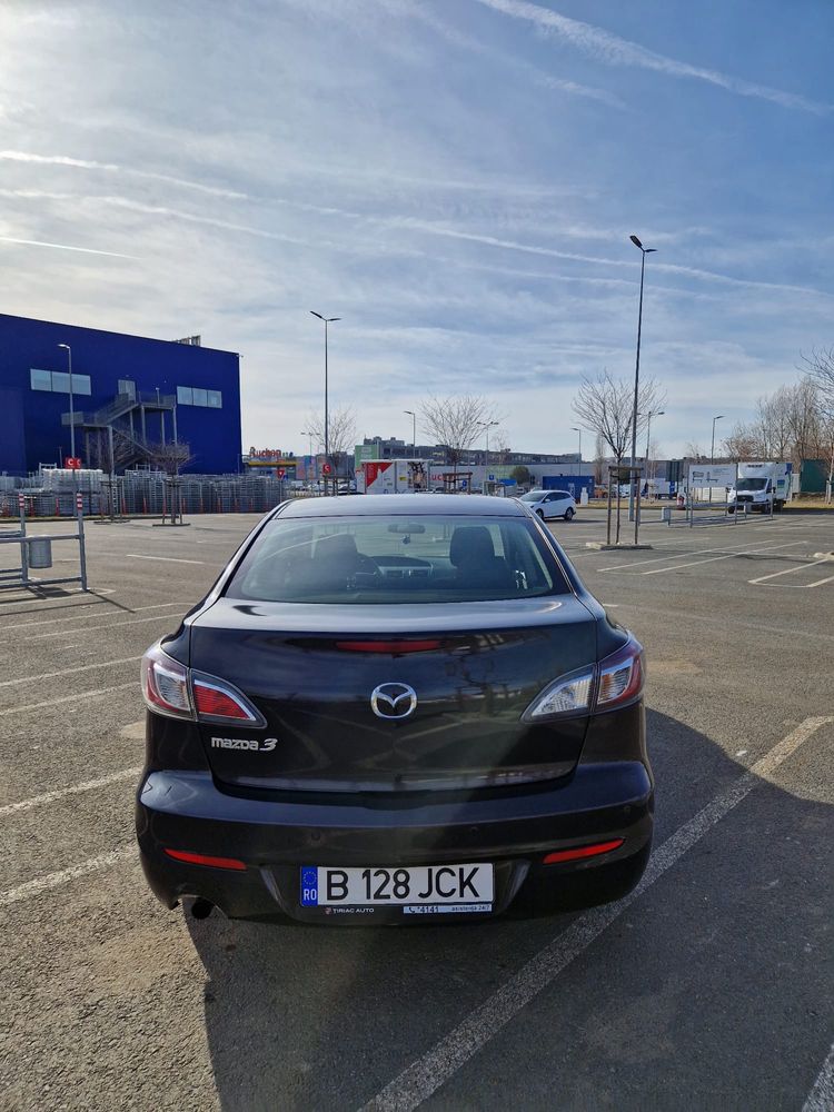 Vand Mazda 3 2013