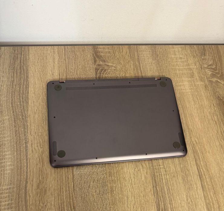 Asus Zenbook 4k Touchscreen X360 NVme 2TB Tableta 2in1 i7-7500 are 1KG