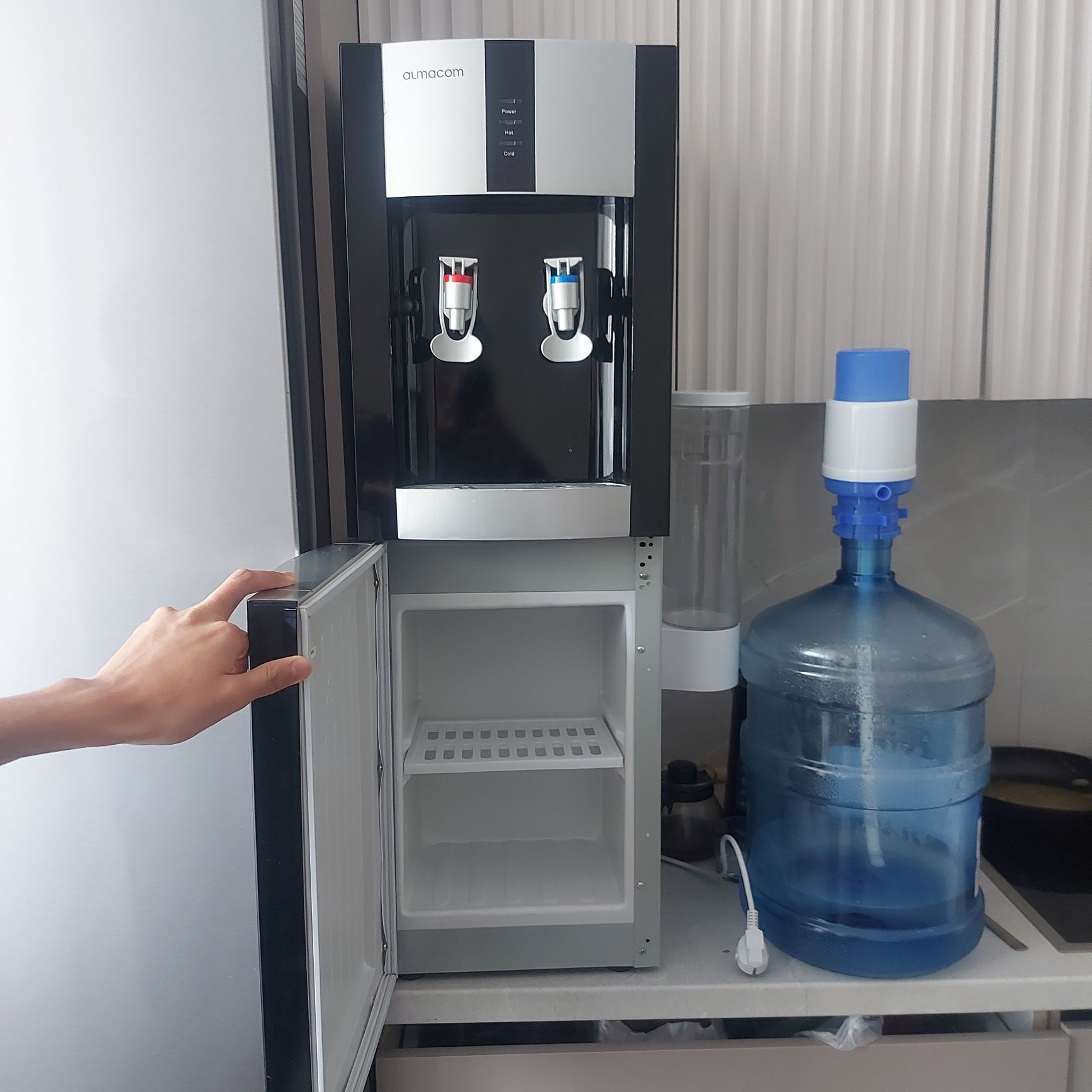 Продам кулер в отличном состоянии