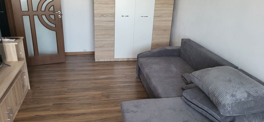 Inchiriez garsoniera