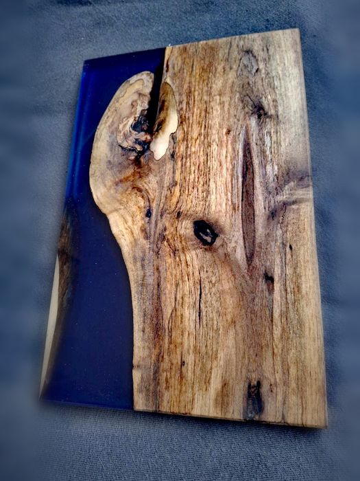 Дъски от епоксидна смола и орех