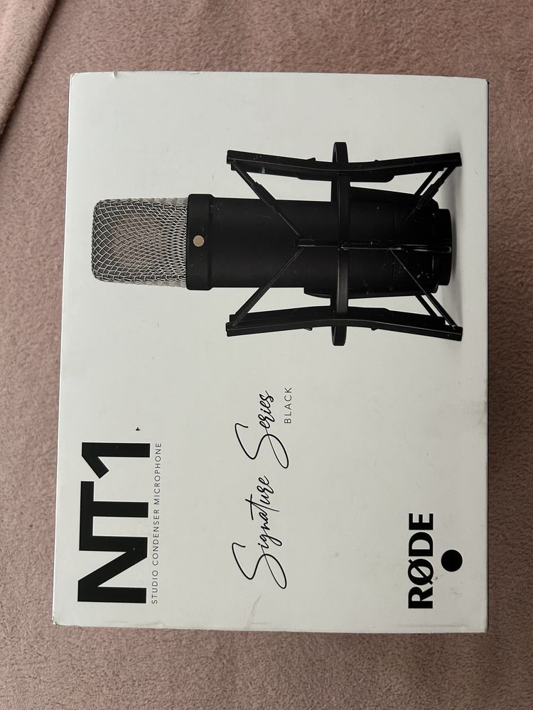 Microfon studio Rode NT1