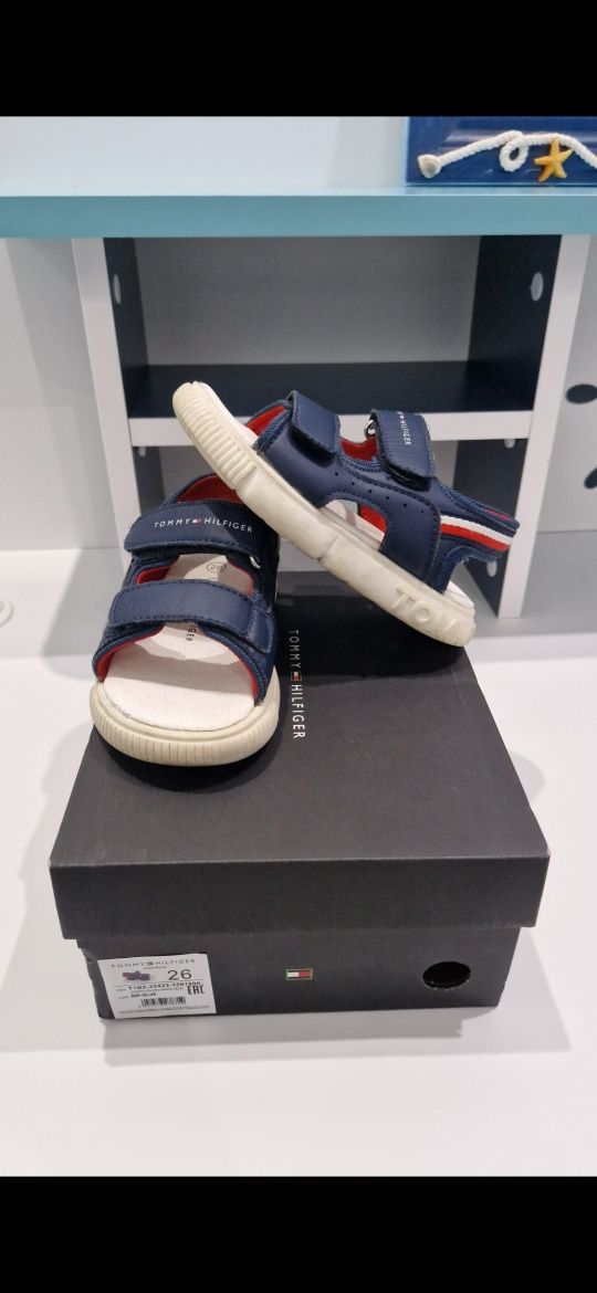 Сандали на Tommy Hilfiger 26размер.
