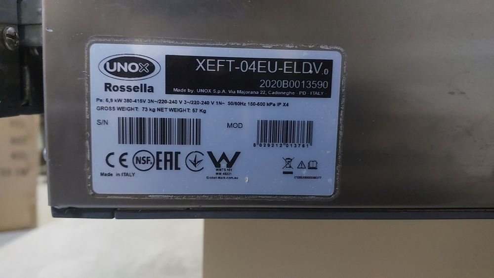 Продам UNOX  Печь Конвекционная электрическая