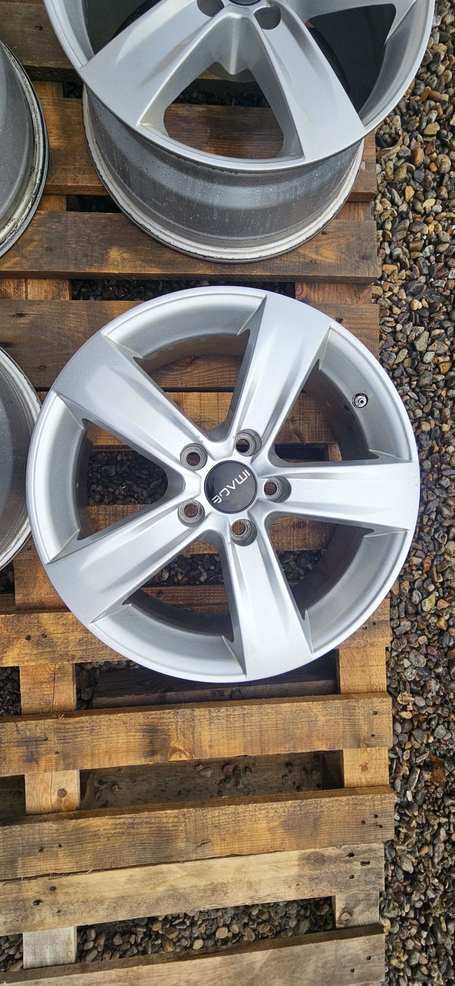 Jante R17 + Senzori Hyundai Duster Toyota Honda Mazda Renaul 5x114.3