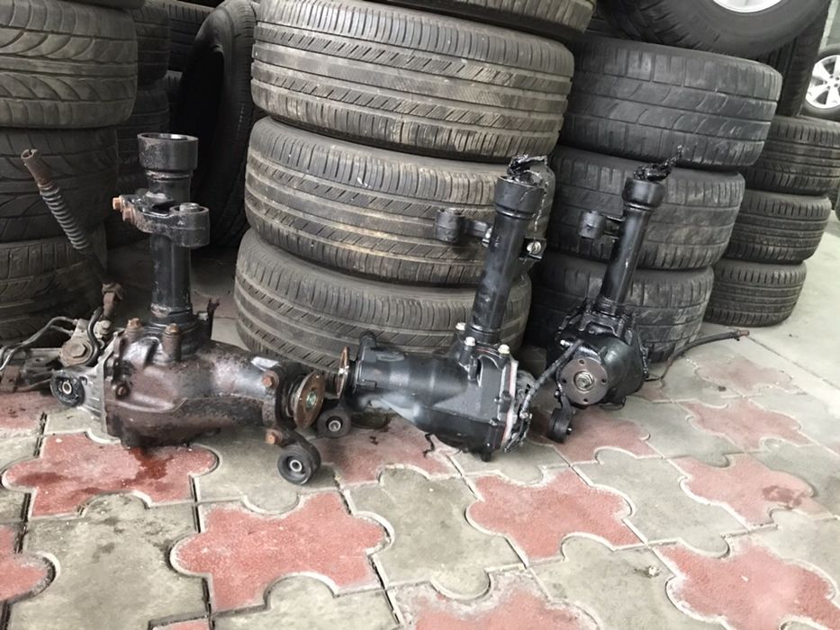 Редуктор передний