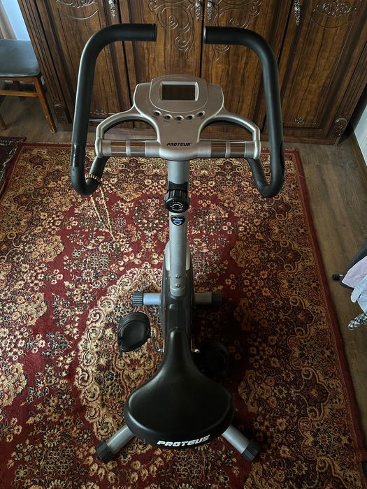 Велотренажер в отличном состоянии