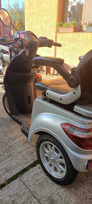 Tricicleta Carucior Scuter Carut electric handicap-dizabilitati