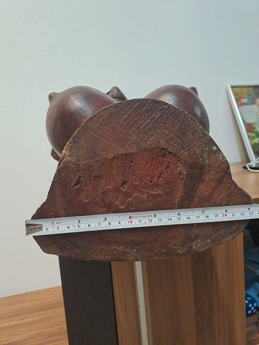 Statuetă din lemn bust femeie