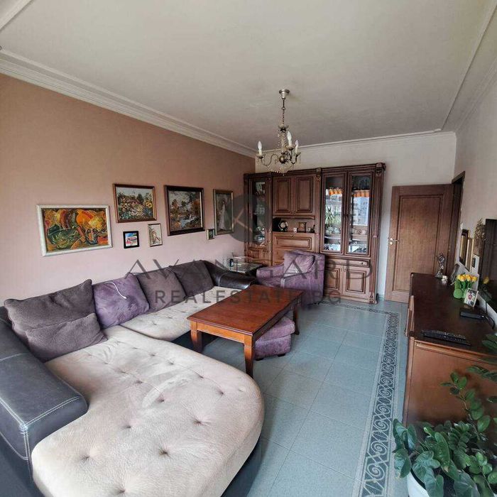 оф.23521 Изцяло обзаведен тристаен/ Южен