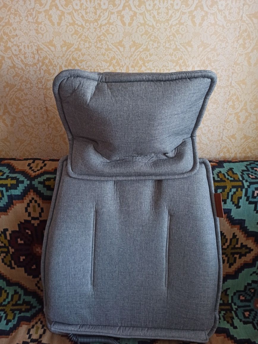 Husa de scaun cu masaj shiatsu Beurer MG 330. (NOUĂ)