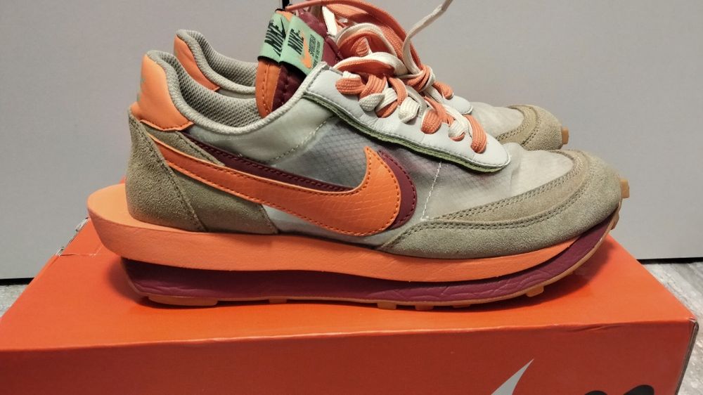 Nike LD Waffle
sacai CLOT Kiss of Death ange Blaze