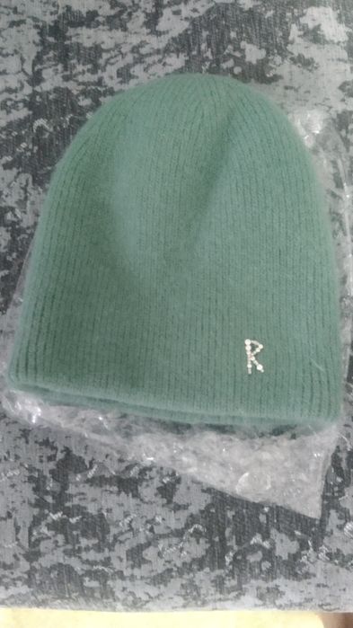 Ангорка шапки продается