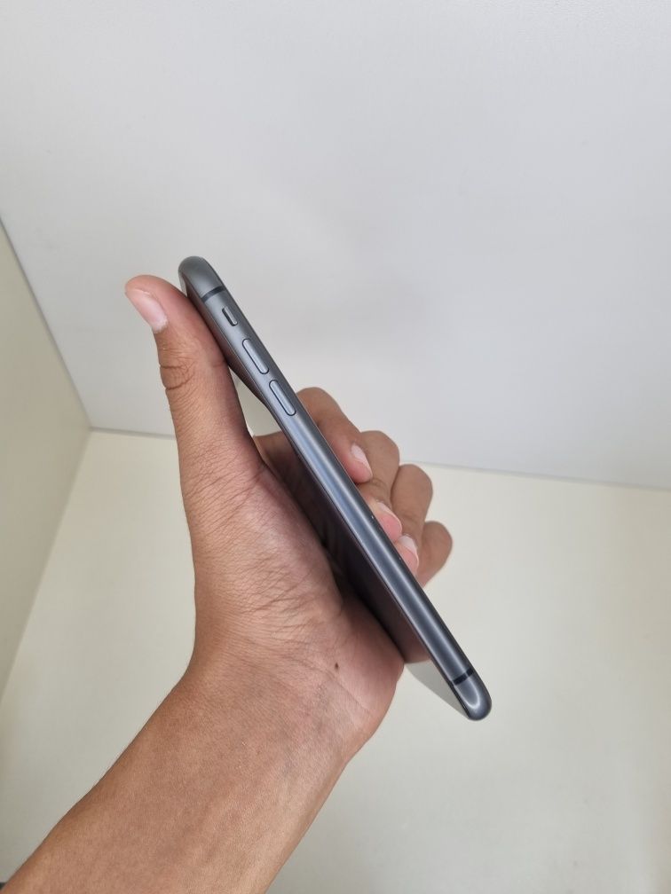iPhone 11 128gb 85% RU/A region
