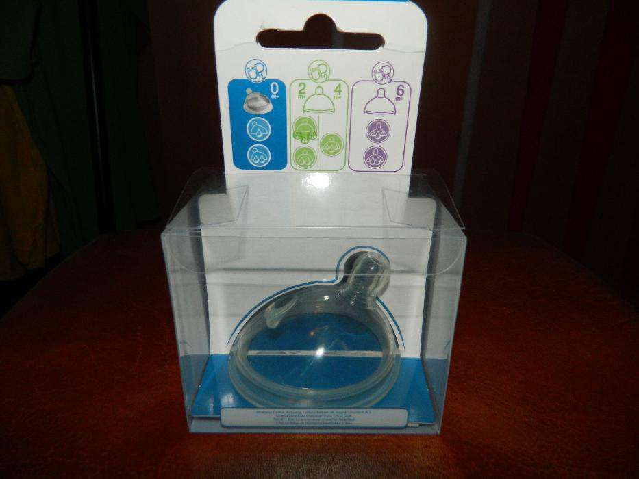 Tetine anticolici bebe silicon moale, de la Chicco, NOI