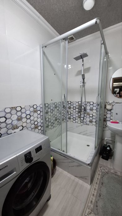 Ijaraga xona. Xalqlar dostligi