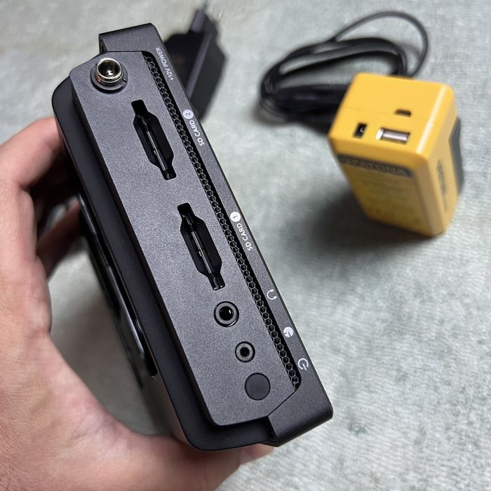 Blackmagic Video Assist 7" 12G HDR