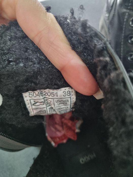 Ghete Hugo negre imblănite