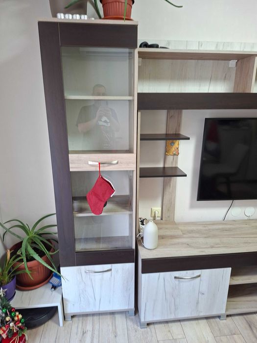 Модулна секция за всекидневна.