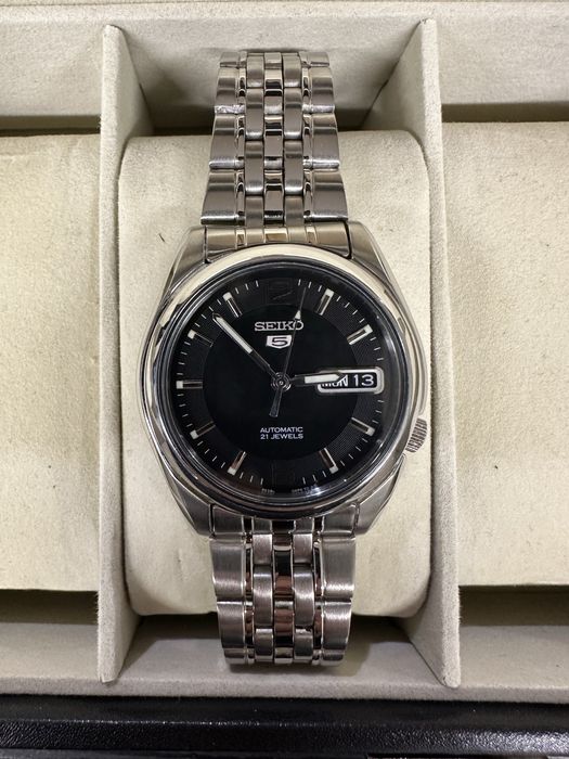 Автоматичен часовник Seiko 5 Day-Date