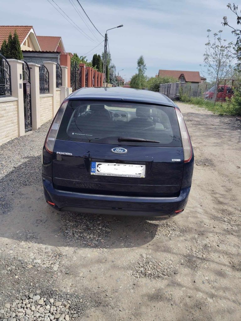 Ford Focus 1,6. 2009