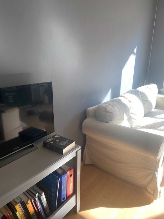 Продава се Четиристаен апартамент в София, Център - 98 кв.м за 12 €/кв.м - Снимка #2