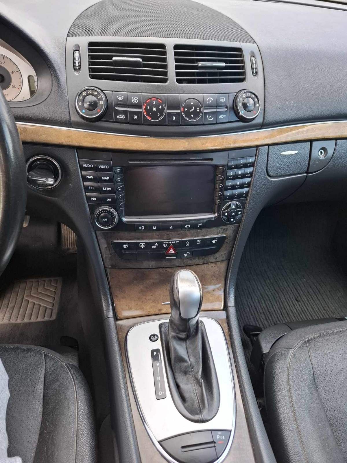 мерцедес w211  е320