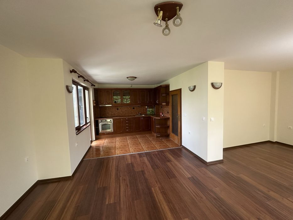 Тристаен апартамент на Генералите от собственик!