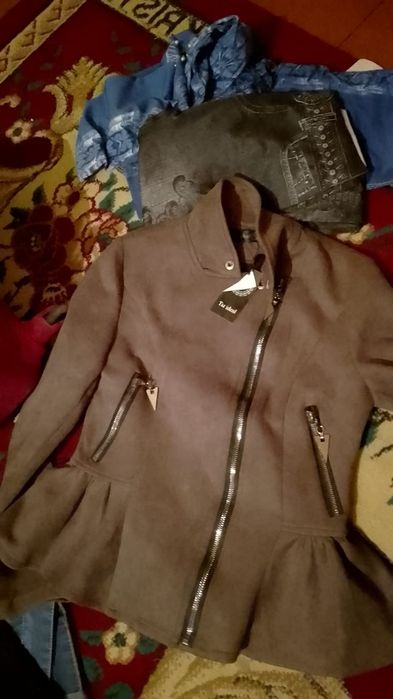 Янги Сифатли Курткалар Доконда Остатка колган