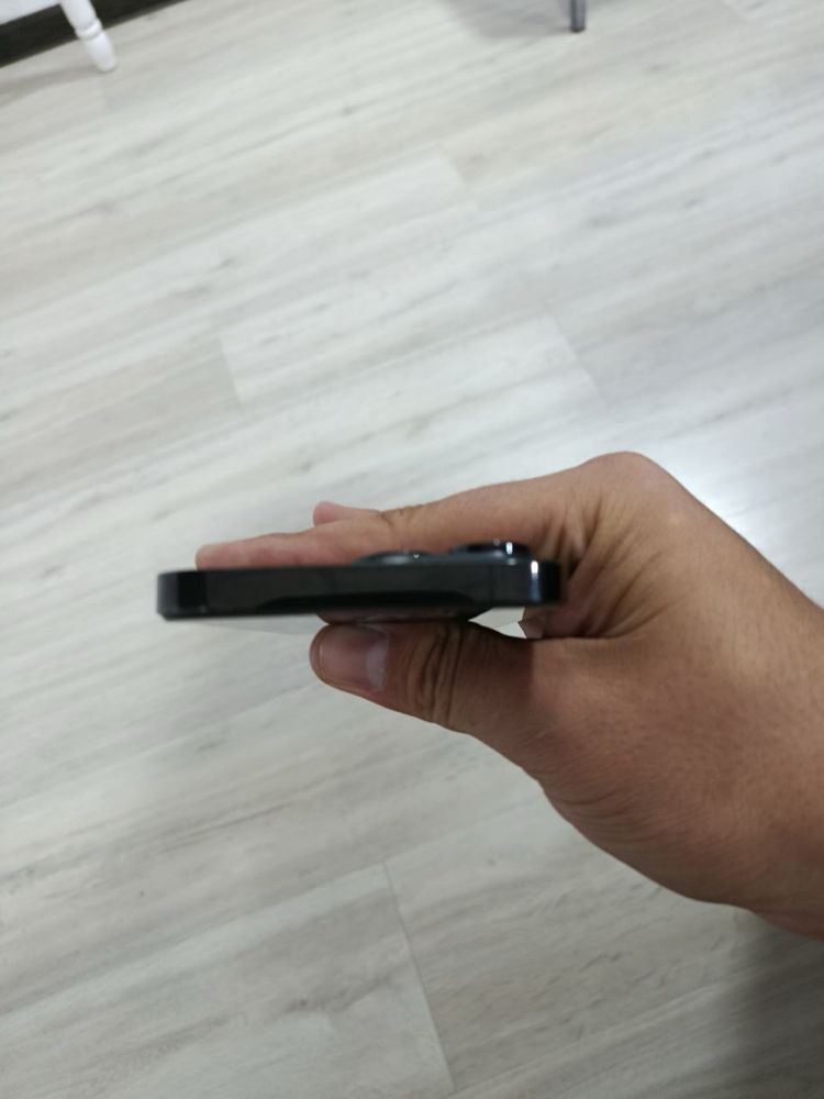 iphone 16 pro  256 tali  srochna sotiladi