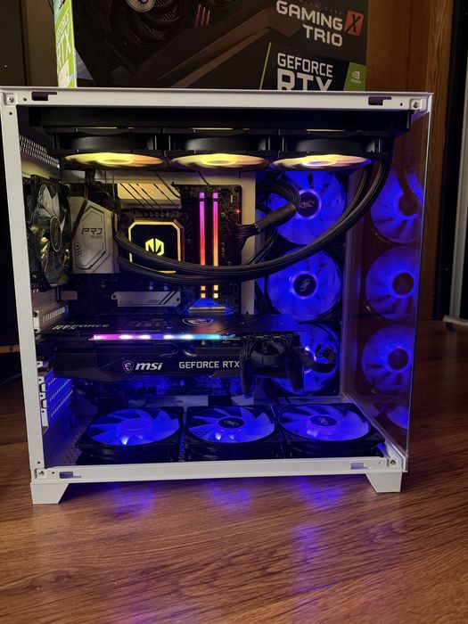 Геймърски компютър/ 11900K/Водно/32GB/RTX 3090 24GB/2TB SSD