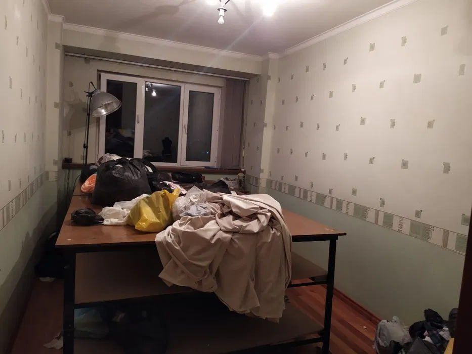 Срочно продаётся простор 4-комнатная квартира в Чиланзаре, фанатский