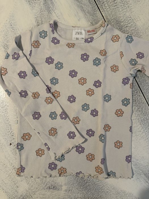 Комплект за момиченце блузка Zara + дънки 3-4 години/104см