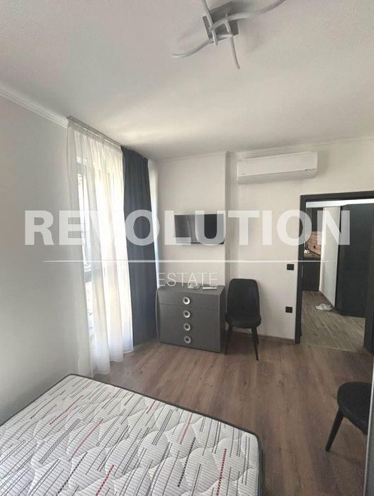 Дава се под наем Тристаен апартамент в Варна, м-т Пчелина - 64 кв.м за 700 € - Снимка #4