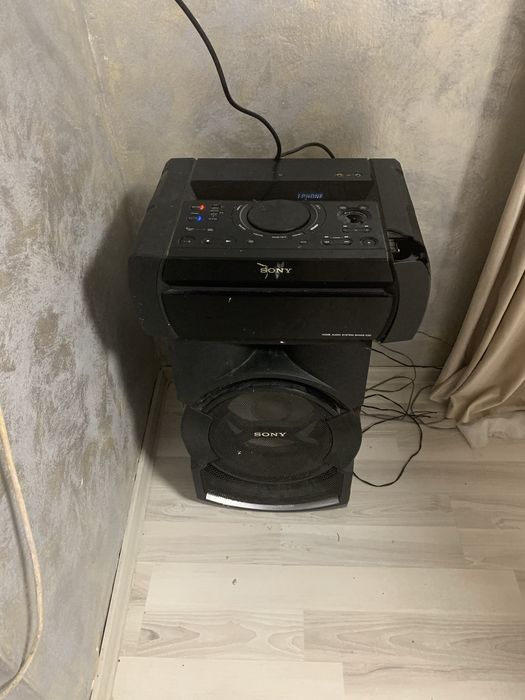 Vand Boxe Sony Shake X30D