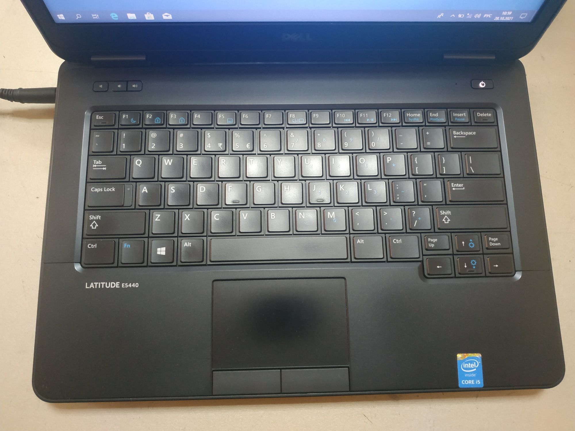 Ноутбук Dell latitude E5440 i5 4310U/ОЗУ 8Гб/SSD 256Гб/GF GT720M/12,5"