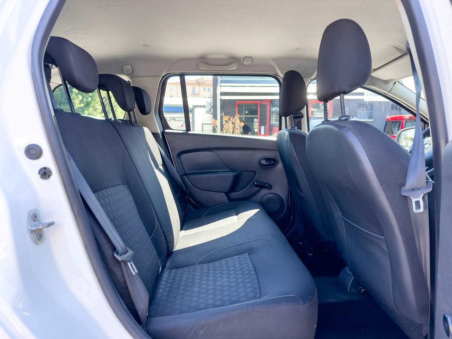 Inchirieri auto Bucuresti - Dacia Logan 2016 - inchiriere masini