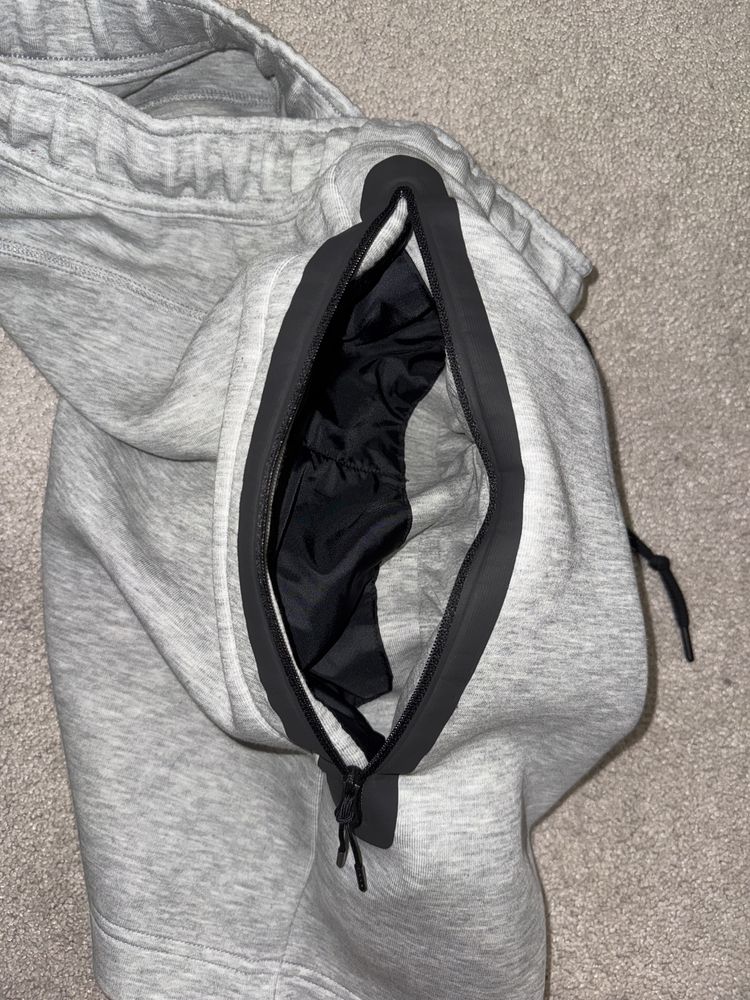 Nike Tech Fleece Shorts S