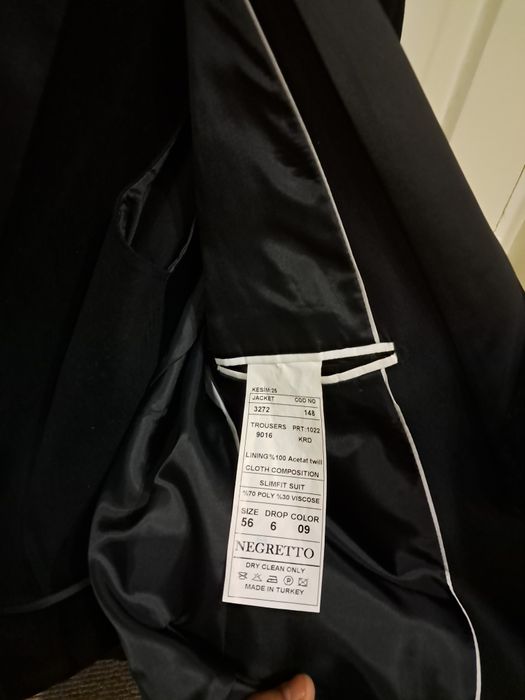 Костюм брюк и обувь