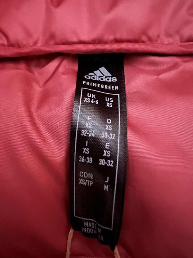 Geaca dama Adidas Originals XS noua cu eticheta