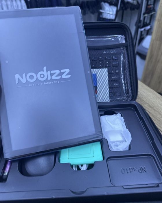 Продам отличный планшет.