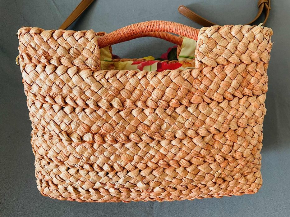 Дамска плажна чанта в марката Emanuela Biffoli (Firenze).