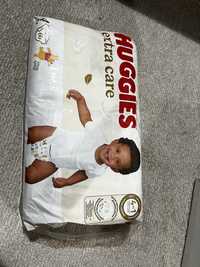 VANDUT! Scutece Huggies extra care 4, 8-16 kg